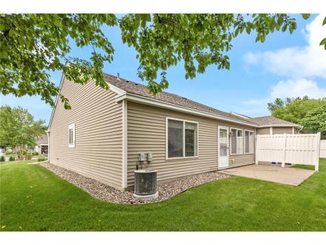 674 Lake View Drive Woodbury MN 55129