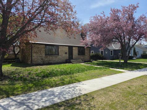 333 Page Avenue North Mankato MN 56003