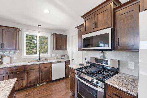 932 Forest Edge Drive Jordan MN 55352