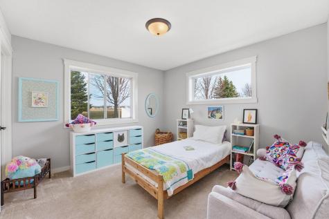 932 Forest Edge Drive Jordan MN 55352