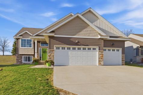 932 Forest Edge Drive Jordan MN 55352
