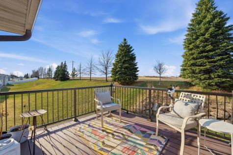 932 Forest Edge Drive Jordan MN 55352