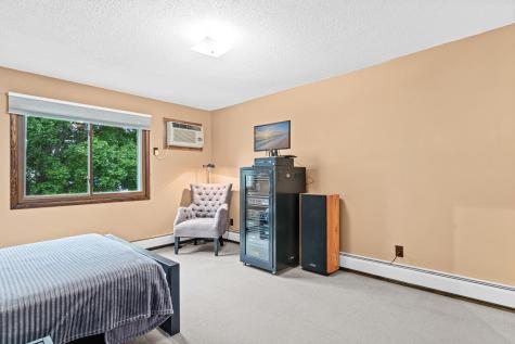 4000 Foss Road Saint Anthony MN 55421