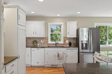 11725 52nd Avenue N Plymouth MN 55442