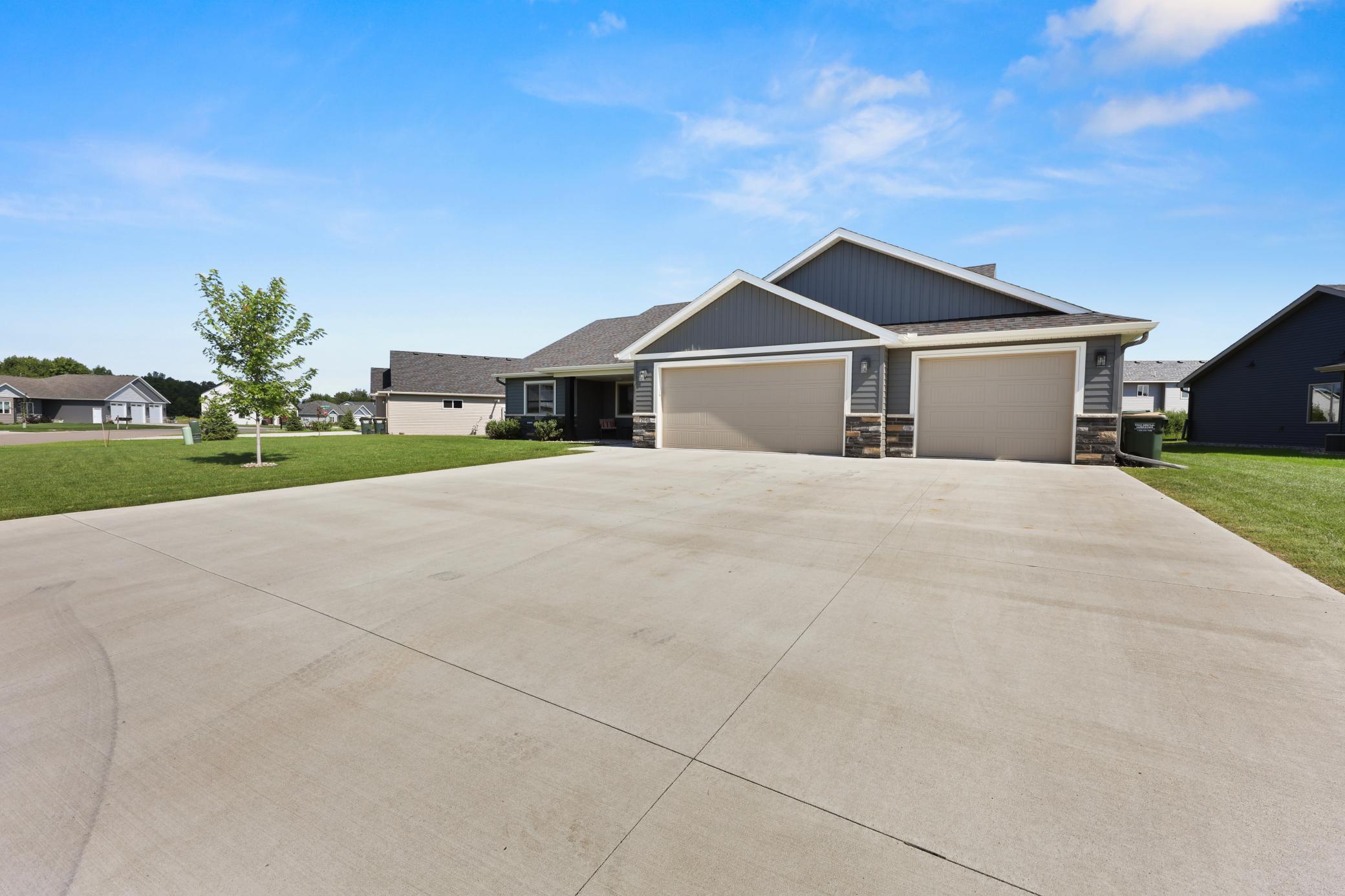 214 Woolgrass Way Avon MN 56310