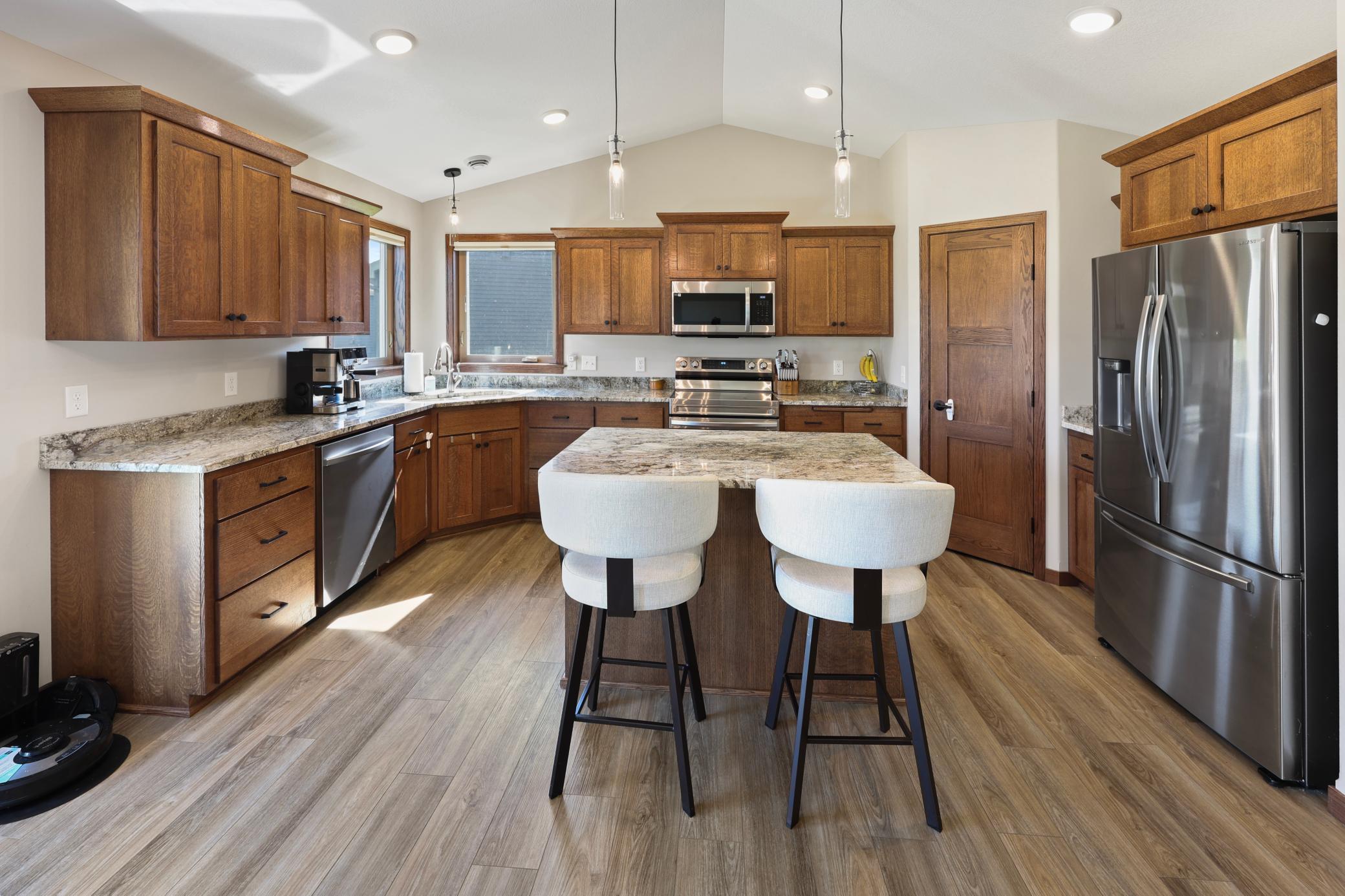 214 Woolgrass Way Avon MN 56310