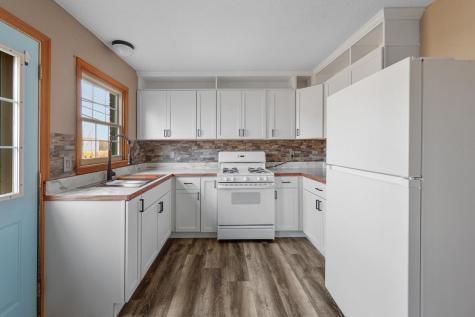 8016 51st Avenue N New Hope MN 55428