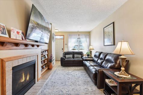 1948 Shamrock Place Chaska MN 55318