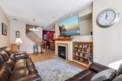 1948 Shamrock Place Chaska MN 55318