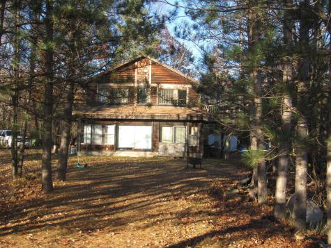 4760 N Net Lake Road Holyoke MN 55749
