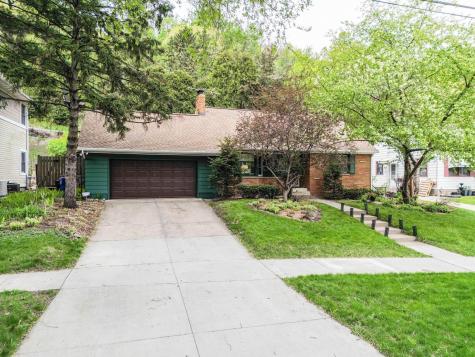 885 Old Lexington Avenue Saint Paul MN 55116