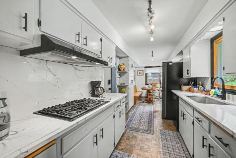 885 Old Lexington Avenue Saint Paul MN 55116