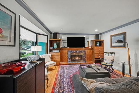 885 Old Lexington Avenue Saint Paul MN 55116