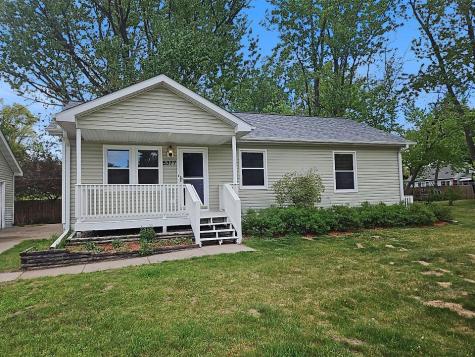 5377 Quincy Street Mounds View MN 55112