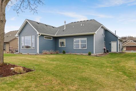25407 Farmstead Lane Wyoming MN 55092