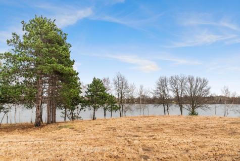 25407 Farmstead Lane Wyoming MN 55092