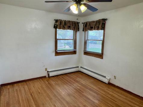 905 W Chestnut Avenue Olivia MN 56277