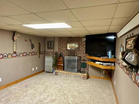 905 W Chestnut Avenue Olivia MN 56277