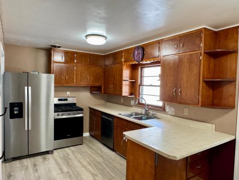 905 W Chestnut Avenue Olivia MN 56277