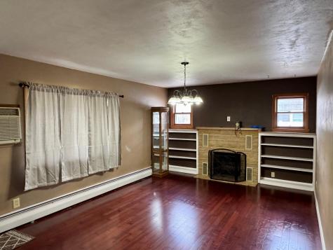 905 W Chestnut Avenue Olivia MN 56277