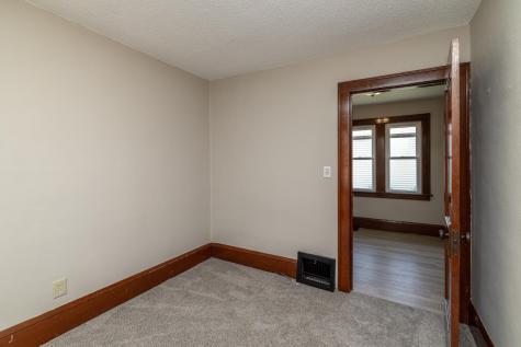 448 8th Avenue S South Saint Paul MN 55075