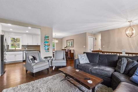 8317 Beard Road Bloomington MN 55431