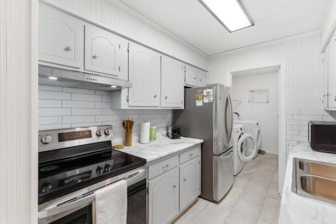 916 Armstrong Boulevard N Saint James MN 56081