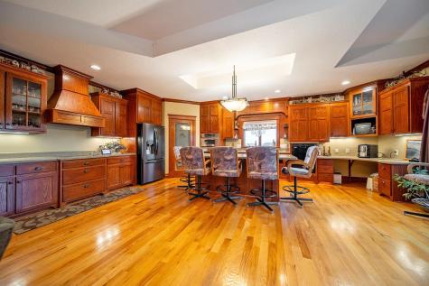 62997 430th Avenue Mazeppa MN 55956