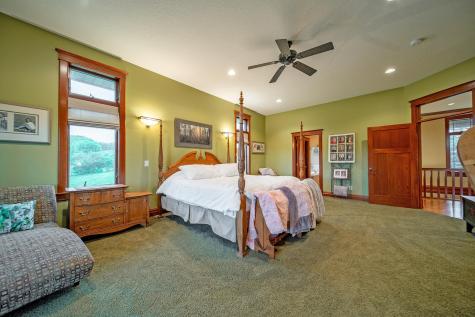 62997 430th Avenue Mazeppa MN 55956
