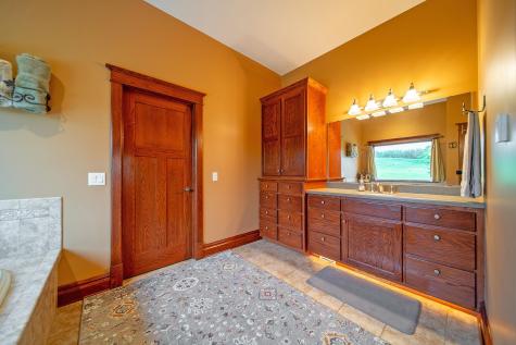 62997 430th Avenue Mazeppa MN 55956