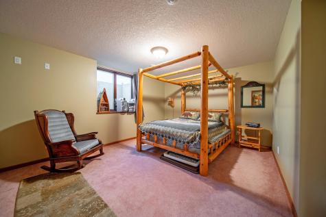 62997 430th Avenue Mazeppa MN 55956