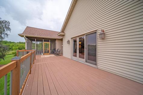 62997 430th Avenue Mazeppa MN 55956