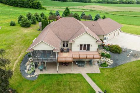 62997 430th Avenue Mazeppa MN 55956