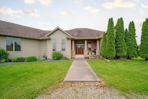62997 430th Avenue Mazeppa MN 55956