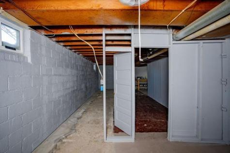 310 11th Avenue NE Jamestown ND 58401