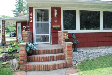 1524 N Park Street Fairmont MN 56031