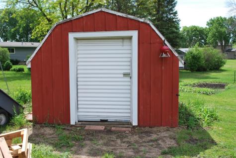 1524 N Park Street Fairmont MN 56031