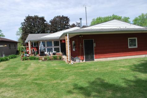 1524 N Park Street Fairmont MN 56031