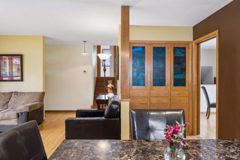 1939 Munster Avenue Saint Paul MN 55116