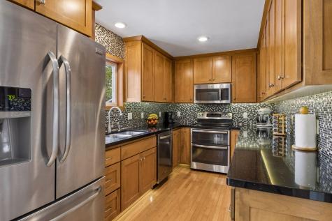 1939 Munster Avenue Saint Paul MN 55116