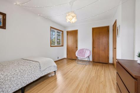 1939 Munster Avenue Saint Paul MN 55116
