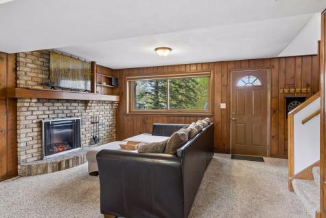 1939 Munster Avenue Saint Paul MN 55116