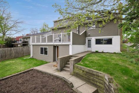 1939 Munster Avenue Saint Paul MN 55116