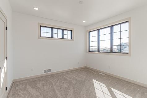 8820 Northern Lights Avenue Horace ND 58047