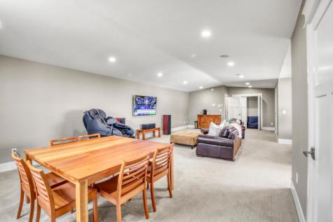 4232 54th Avenue S Fargo ND 58104