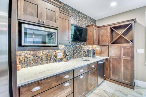 4232 54th Avenue S Fargo ND 58104