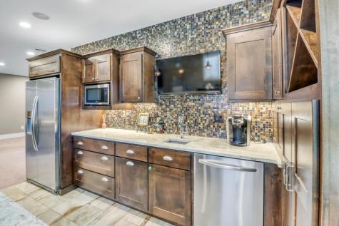 4232 54th Avenue S Fargo ND 58104