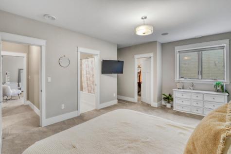 4232 54th Avenue S Fargo ND 58104