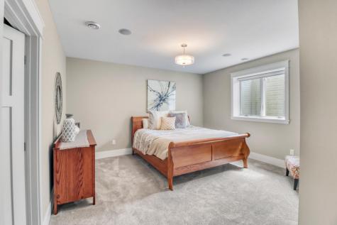 4232 54th Avenue S Fargo ND 58104