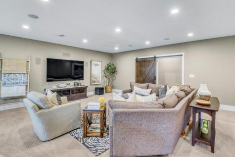 4232 54th Avenue S Fargo ND 58104